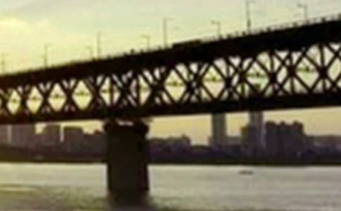 ��������܊���f��܊�M���L���������u��