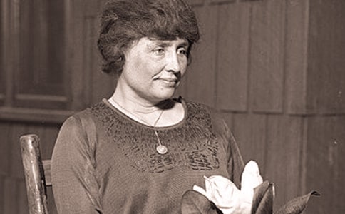 �����P��