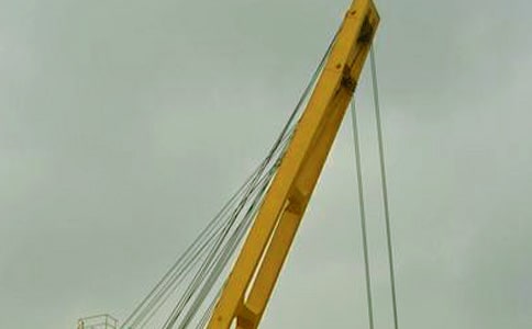 ���ؙC���U��ͬ�����]��