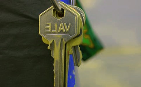 耳׃ġ]